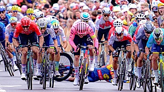 Tour de France 2024 | Peloton raakt topper kwijt na zware val