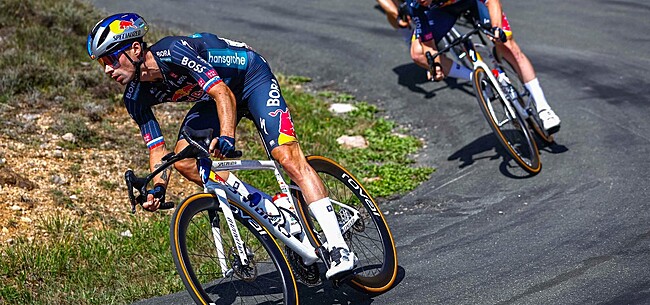 Primoz Roglic bedankt teamgenoten met overtuigende dubbelslag! 